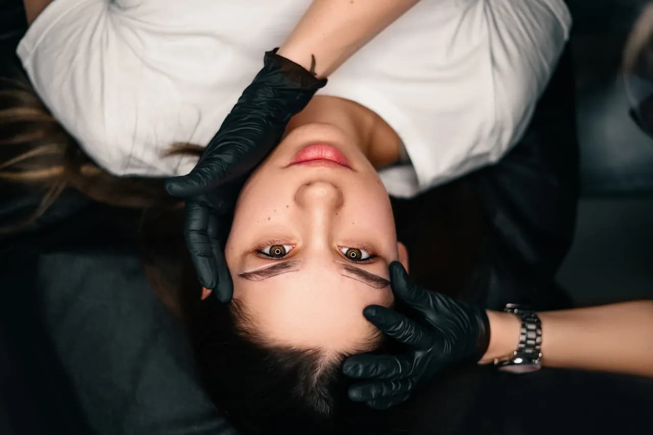 Makijaż permanentny oczu. Jak wygląda i jakie daje efekty?